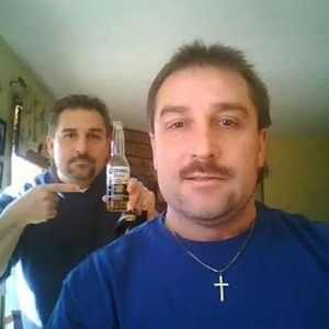 Meet your Posher, Dennis